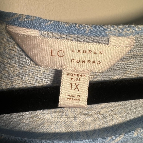 Lauren Conrad tropical theme top 1x - Picture 4 of 5